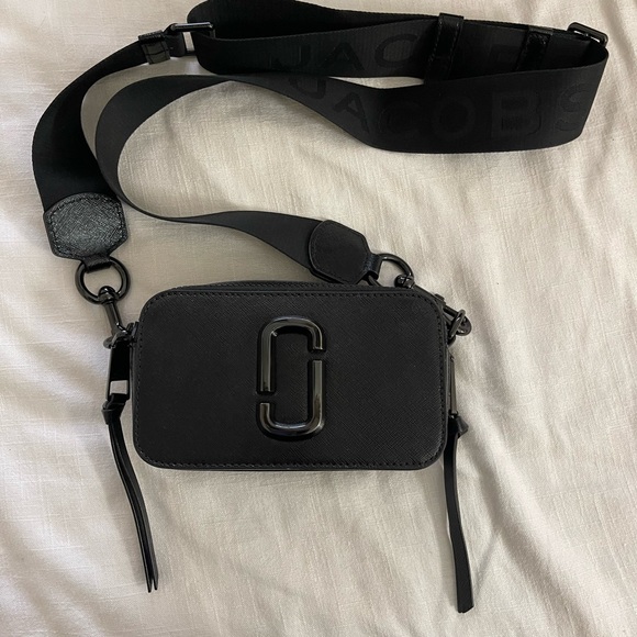 Marc Jacobs Handbags - COPY - Marc Jacobs snapshot DTM bag